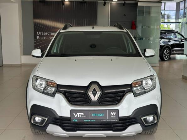 Renault Sandero II Рестайлинг с пробегом 2021 года, цена 1 385 000 рублей, 86264 км, хэтчбек, Автокод Объявления