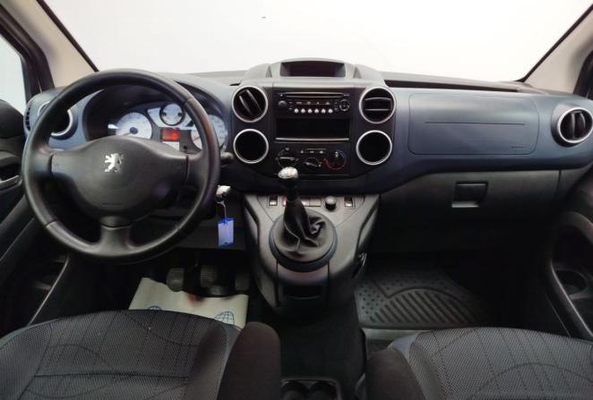 Peugeot Partner II с пробегом 2011 года, цена 450 000 рублей, 167155 км, компактвэн, Автокод Объявления