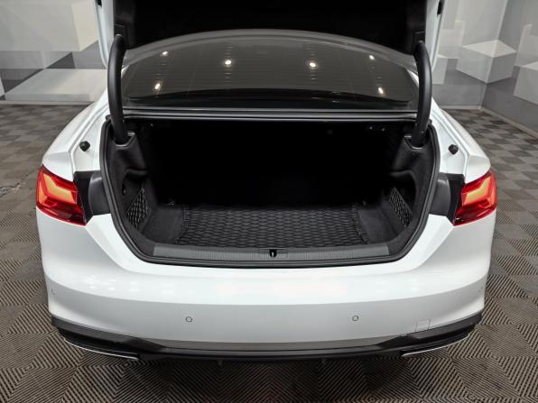 Audi A5 II (F5) Рестайлинг с пробегом 2021 года, цена 3 950 000 рублей, 53171 км, купе, Автокод Объявления