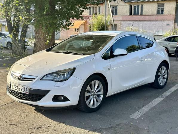 Opel Astra J Рестайлинг