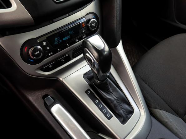 Ford Focus III с пробегом 2013 года, цена 825 000 рублей, 119663 км, хэтчбек, Автокод Объявления