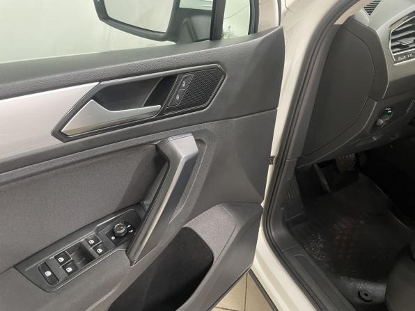 Volkswagen Tiguan II с пробегом 2017 года, цена 2 050 000 рублей, 187064 км, внедорожник, Автокод Объявления