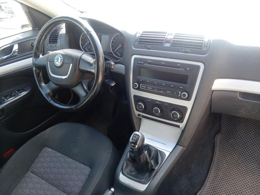 Skoda Octavia II (A5) Рестайлинг Оренбург  - изображение 9