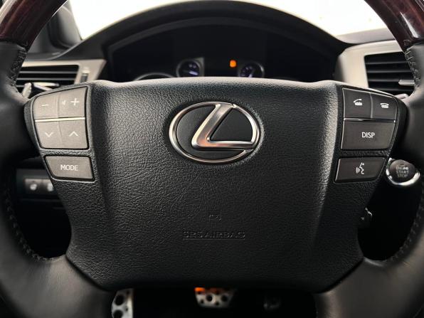 Lexus LX III Рестайлинг с пробегом 2014 года, цена 4 250 000 рублей, 211000 км, внедорожник, Автокод Объявления