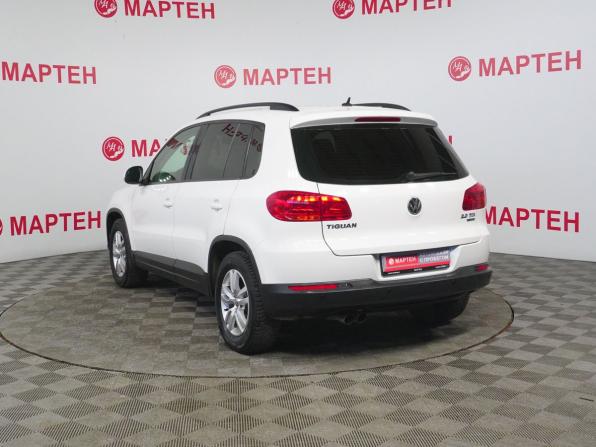 Volkswagen Tiguan I Рестайлинг с пробегом 2011 года, цена 1 114 000 рублей, 241136 км, внедорожник, Автокод Объявления
