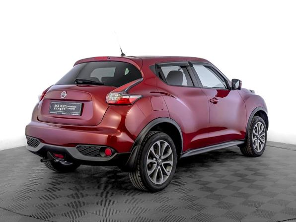 Nissan Juke I Рестайлинг с пробегом 2017 года, цена 1 350 000 рублей, 121006 км, внедорожник, Автокод Объявления