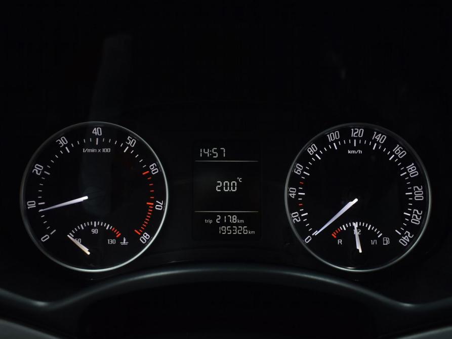 Skoda Octavia II (A5) Рестайлинг Кемерово  - изображение 9