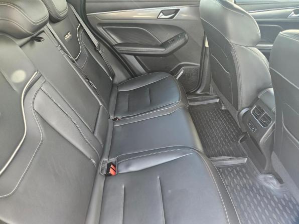 Haval Jolion I с пробегом 2022 года, цена 1 419 000 рублей, 110000 км, внедорожник, Автокод Объявления