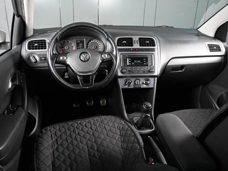 Volkswagen Polo V Рестайлинг Ростов-на-Дону  - изображение 6