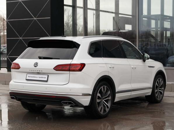 Volkswagen Touareg III с пробегом 2021 года, цена 5 380 000 рублей, 124168 км, внедорожник, Автокод Объявления