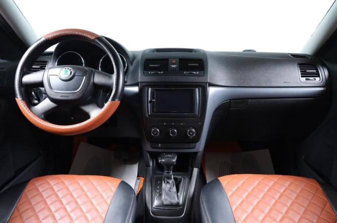 Skoda Yeti I с пробегом 2011 года, цена 759 000 рублей, 174800 км, внедорожник, Автокод Объявления