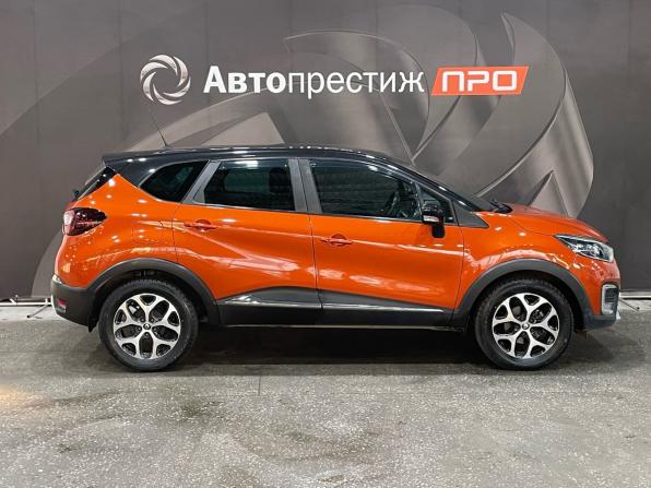Renault Kaptur I с пробегом 2017 года, цена 1 330 000 рублей, 205068 км, внедорожник, Автокод Объявления