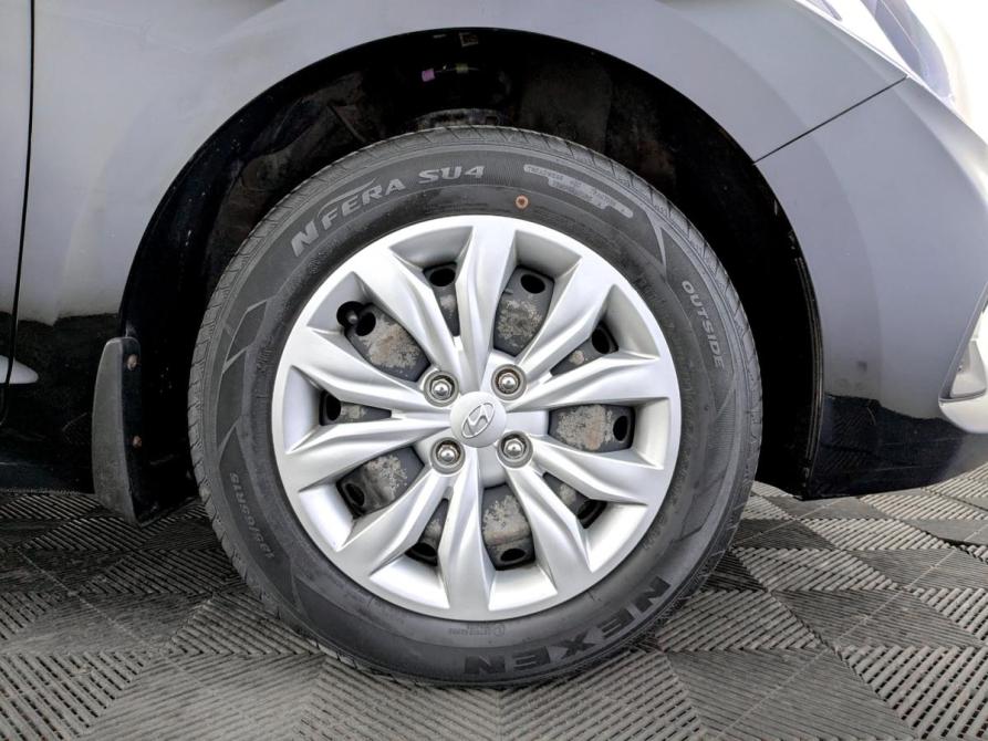 Hyundai Solaris II Москва  - изображение 18