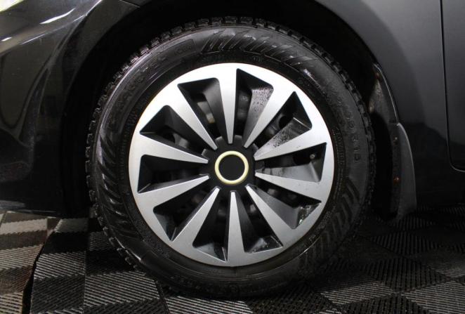 Hyundai Solaris I с пробегом 2012 года, цена 920 000 рублей, 125533 км, хэтчбек, Автокод Объявления