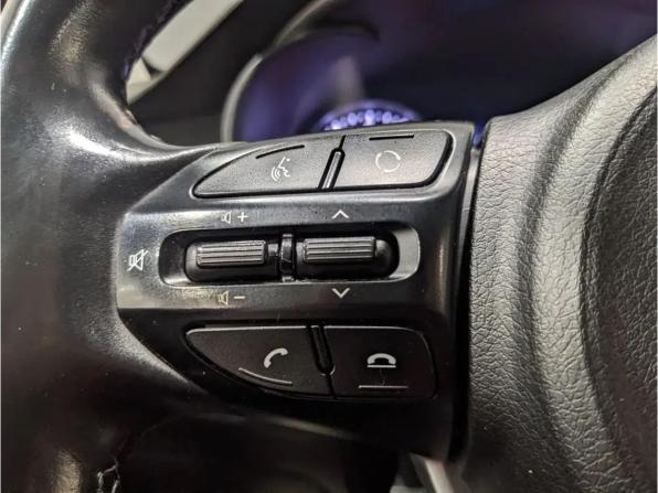 Kia Rio IV с пробегом 2018 года, цена 1 060 000 рублей, 176384 км, седан, Автокод Объявления