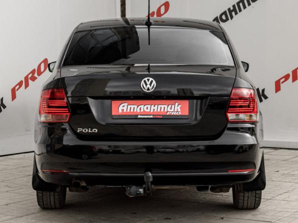 Volkswagen Polo V Рестайлинг с пробегом 2018 года, цена 715 000 рублей, 279357 км, седан, Автокод Объявления