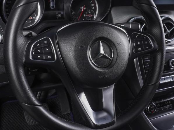 Mercedes-Benz CLA I (C117 X117) Рестайлинг с пробегом 2018 года, цена 1 680 000 рублей, 143538 км, седан, Автокод Объявления