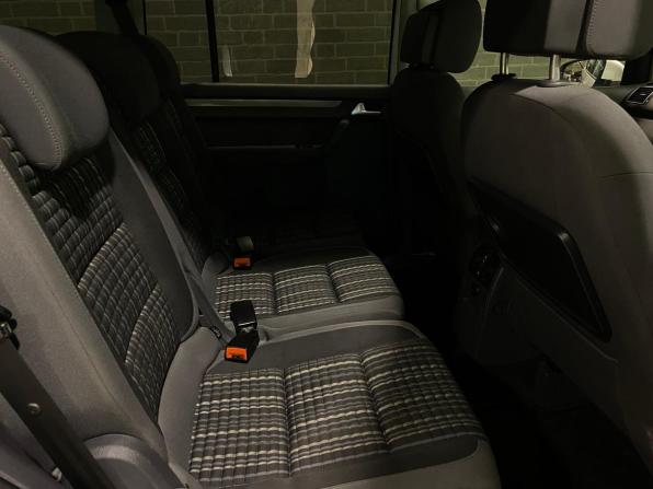 Volkswagen Touran I Рестайлинг 2 с пробегом 2013 года, цена 1 250 000 рублей, 117731 км, компактвэн, Автокод Объявления
