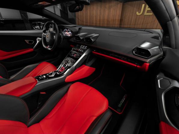 Lamborghini Huracán I с пробегом 2015 года, цена 18 500 000 рублей, 14117 км, купе, Автокод Объявления