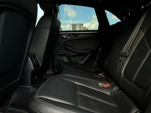 Porsche Macan I с пробегом 2016 года, цена 3 876 400 рублей, 92141 км, внедорожник, Автокод Объявления