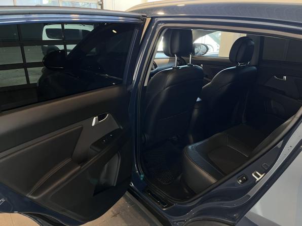 Kia Sportage III с пробегом 2012 года, цена 1 225 000 рублей, 192779 км, внедорожник, Автокод Объявления