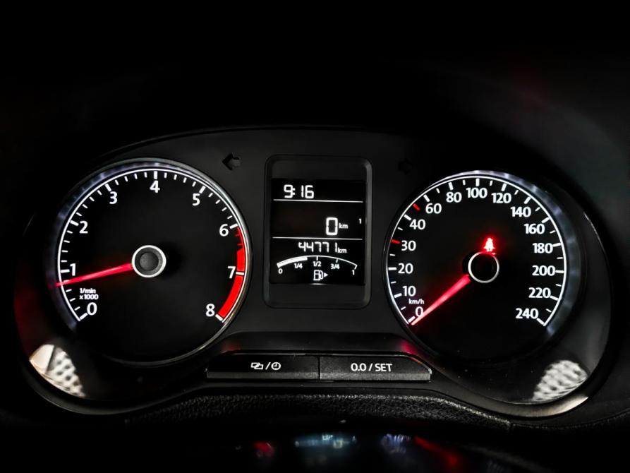 Volkswagen Polo V Рестайлинг Санкт-Петербург  - изображение 13