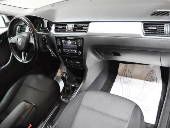 Skoda Rapid I Рестайлинг с пробегом 2018 года, цена 1 014 000 рублей, 116000 км, лифтбек, Автокод Объявления