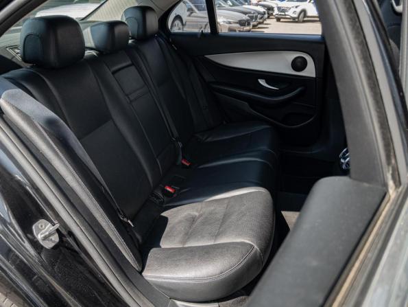 Mercedes-Benz E-Класс V (W213 S213 C238) с пробегом 2018 года, цена 2 200 000 рублей, 278572 км, седан, Автокод Объявления