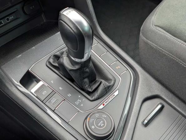 Volkswagen Tiguan II с пробегом 2018 года, цена 2 647 000 рублей, 91394 км, внедорожник, Автокод Объявления