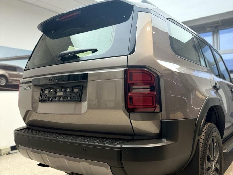 Toyota Land Cruiser Prado 250 Series Москва  - изображение 9