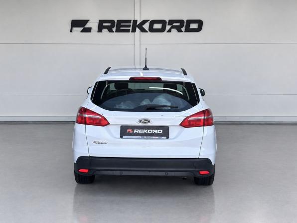 Ford Focus III Рестайлинг с пробегом 2017 года, цена 899 000 рублей, 161111 км, универсал, Автокод Объявления