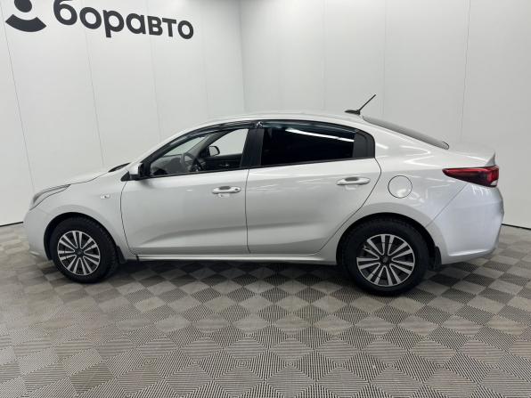 Kia Rio IV с пробегом 2017 года, цена 1 040 000 рублей, 135139 км, седан, Автокод Объявления