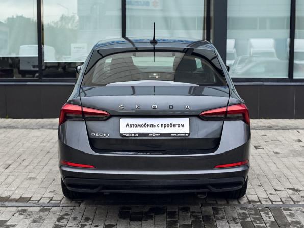 Skoda Rapid II с пробегом 2021 года, цена 1 699 000 рублей, 72119 км, лифтбек, Автокод Объявления