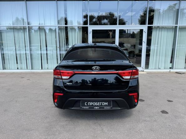 Kia Rio IV с пробегом 2018 года, цена 869 000 рублей, 250032 км, седан, Автокод Объявления
