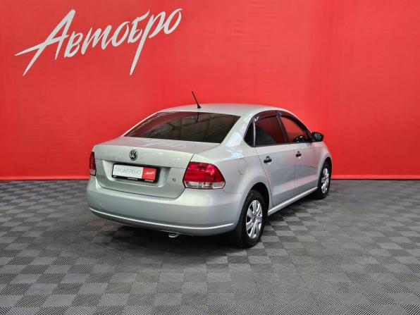 Volkswagen Polo V с пробегом 2014 года, цена 915 000 рублей, 142309 км, седан, Автокод Объявления