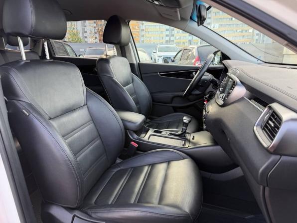 Kia Sorento III Prime Рестайлинг с пробегом 2018 года, цена 2 515 000 рублей, 127000 км, внедорожник, Автокод Объявления