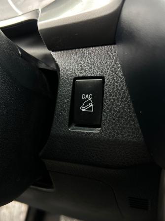 Toyota RAV4 IV (XA40) Рестайлинг с пробегом 2018 года, цена 2 590 000 рублей, 102036 км, внедорожник, Автокод Объявления