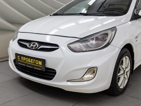 Hyundai Solaris I с пробегом 2013 года, цена 587 000 рублей, 279954 км, седан, Автокод Объявления
