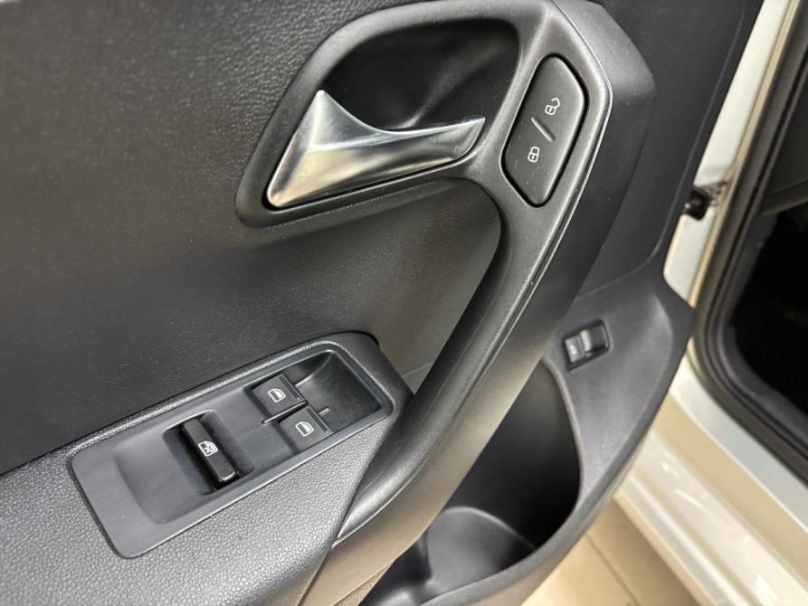 Volkswagen Polo V Альметьевск  - изображение 11