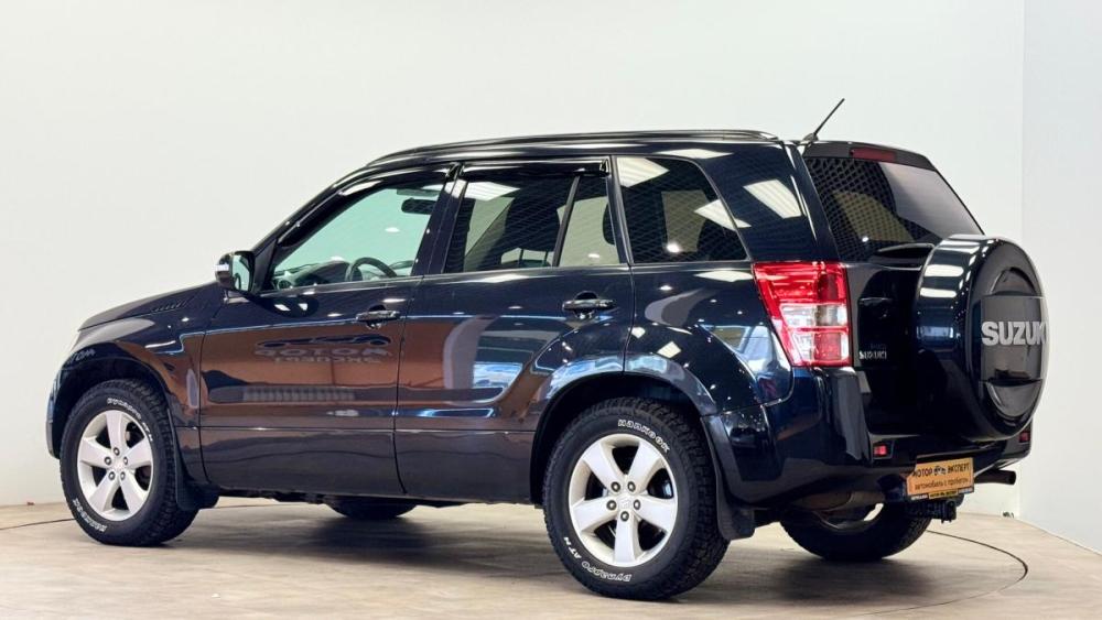 Suzuki Grand Vitara II Рестайлинг Киров  - изображение 3