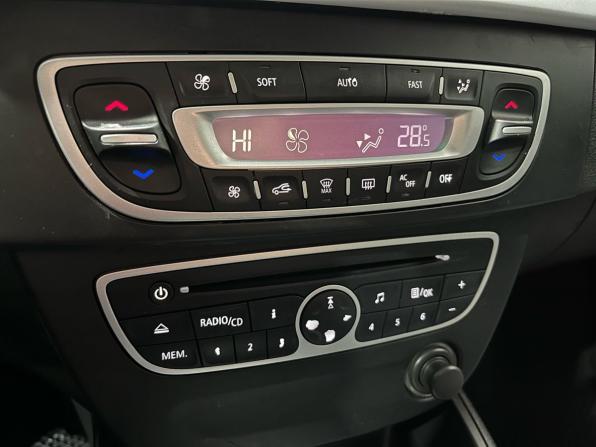 Renault Fluence I с пробегом 2011 года, цена 570 000 рублей, 191998 км, седан, Автокод Объявления
