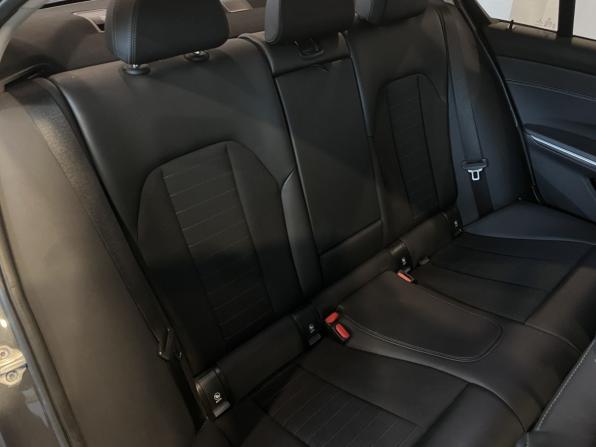 BMW 3 серии VII (G2x) с пробегом 2021 года, цена 3 200 000 рублей, 136352 км, седан, Автокод Объявления