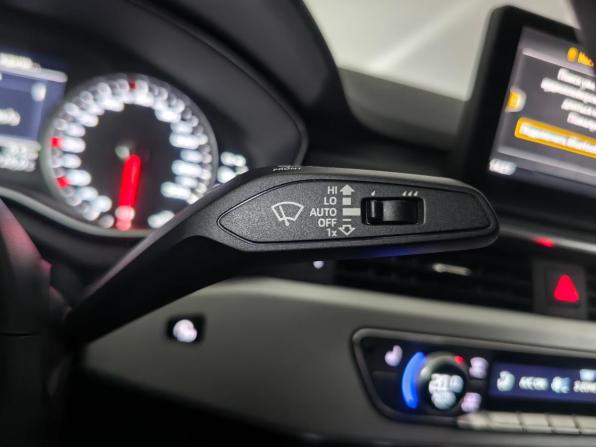 Audi A4 V (B9) с пробегом 2018 года, цена 2 472 000 рублей, 183576 км, седан, Автокод Объявления