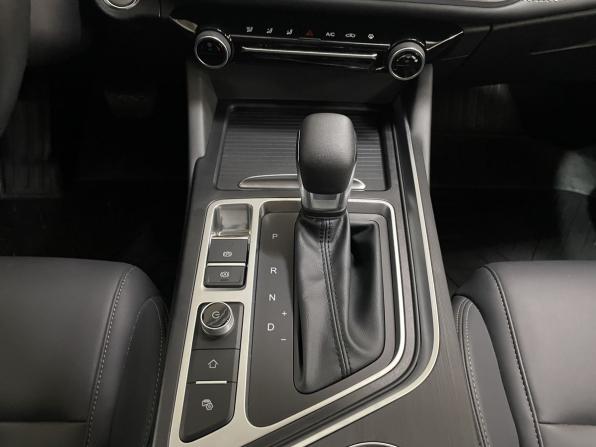 Omoda S5 с пробегом 2024 года, цена 1 630 000 рублей, 7283 км, седан, Автокод Объявления