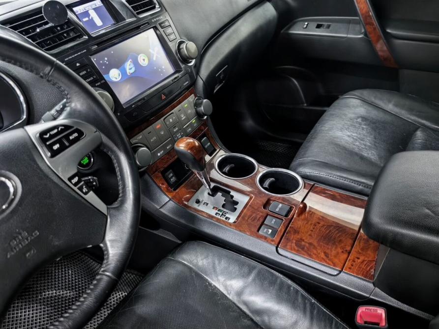 Toyota Highlander II (XU40) Рестайлинг Новосибирск  - изображение 14