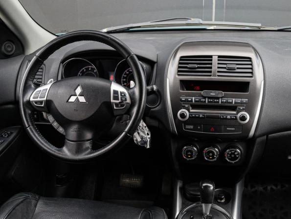 Mitsubishi ASX I с пробегом 2012 года, цена 940 000 рублей, 242606 км, внедорожник, Автокод Объявления