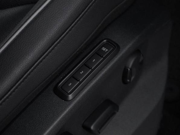 Volkswagen Tiguan II Рестайлинг с пробегом 2020 года, цена 2 999 077 рублей, 143681 км, внедорожник, Автокод Объявления