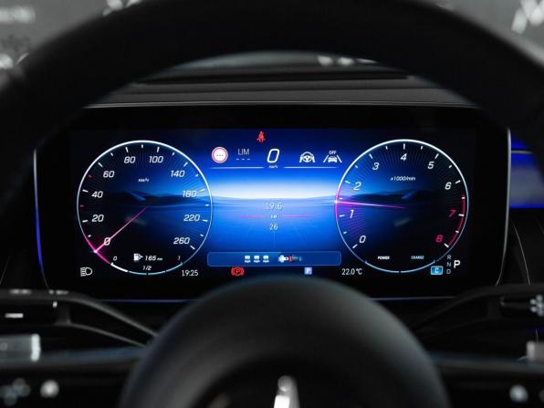 Новый Mercedes-Benz GLC Coupe II (C254) 2025 года, цена 11 110 000 рублей, внедорожник, Автокод Объявления