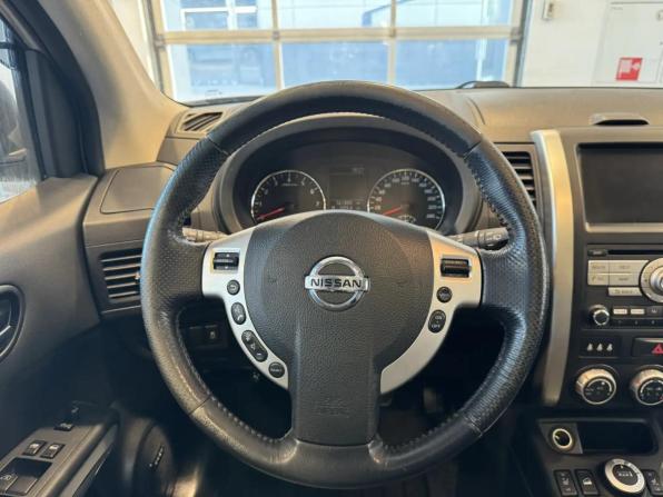Nissan X-Trail II Рестайлинг с пробегом 2012 года, цена 1 360 000 рублей, 161880 км, внедорожник, Автокод Объявления