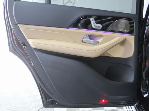 Mercedes-Benz GLS II (X167) Рестайлинг с пробегом 2023 года, цена 14 580 000 рублей, 30529 км, внедорожник, Автокод Объявления